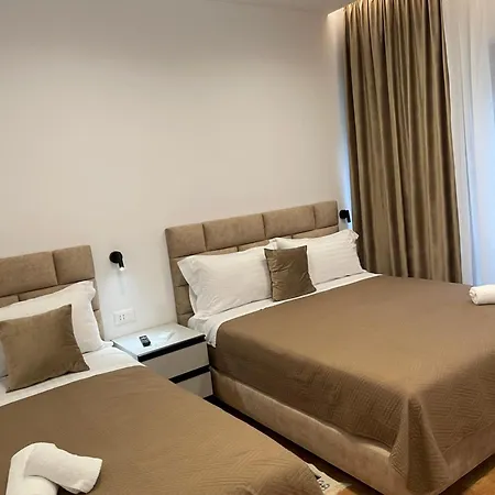 Hotel Relax *
